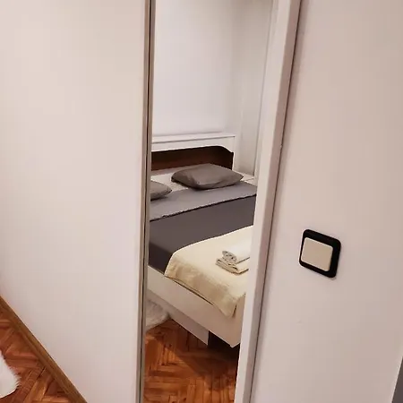 Апартаменты Apartman Hedera,