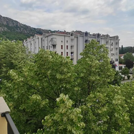 Apartman Hedera, *